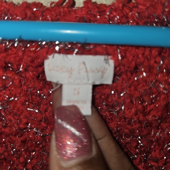 Cozy Red Textured Knit Sweater - Picture 3 of 6